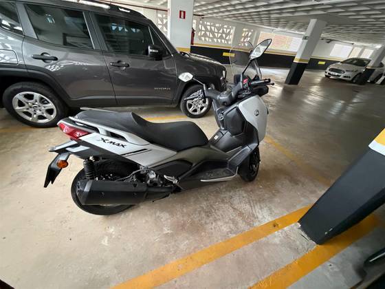 YAMAHA XMAX 250 CONNECTED ABS YAMAHA XMAX 250 CONNECTED ABS